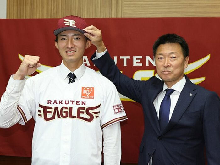 ドラフト1位公表“1時間前の知らせ”に「まさか」…楽天・荘司康誠が語る“リーグ戦わずか2勝”の立教大時代「学生コーチ転向も考えていた」＜Number Web＞ photograph by JIJI PRESS