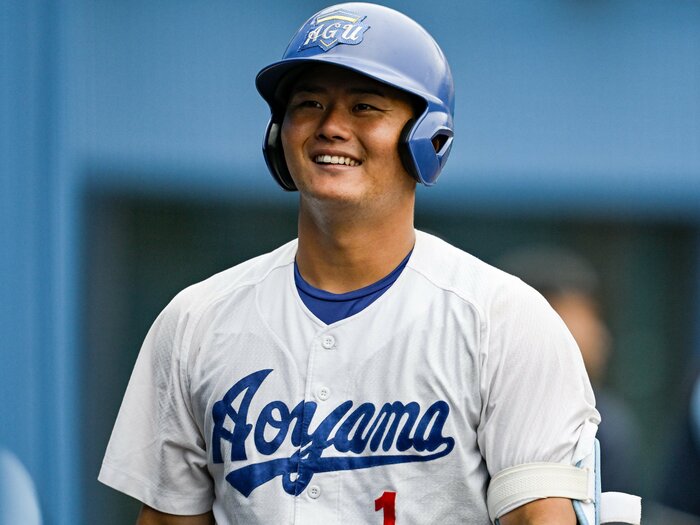 「『あ、これで終わるんだ』って（笑）」《楽天ドラフト1位》学生最強捕手を覚醒させたレジェンドの「まさかの一言」とは？ 青学大・渡部海が語った“転機”＜Number Web＞ photograph by Nanae Suzuki