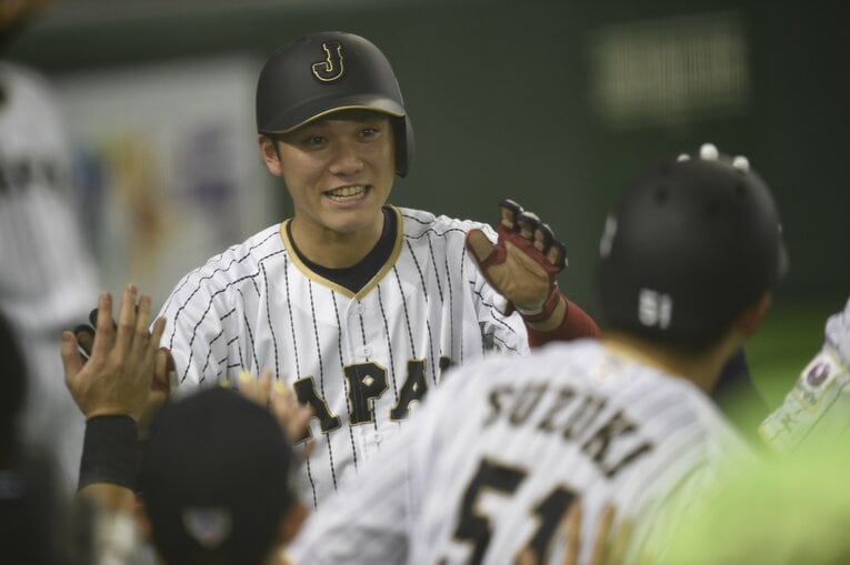 侍ジャパン強化試合（2016年）©BUNGEISHUNJU