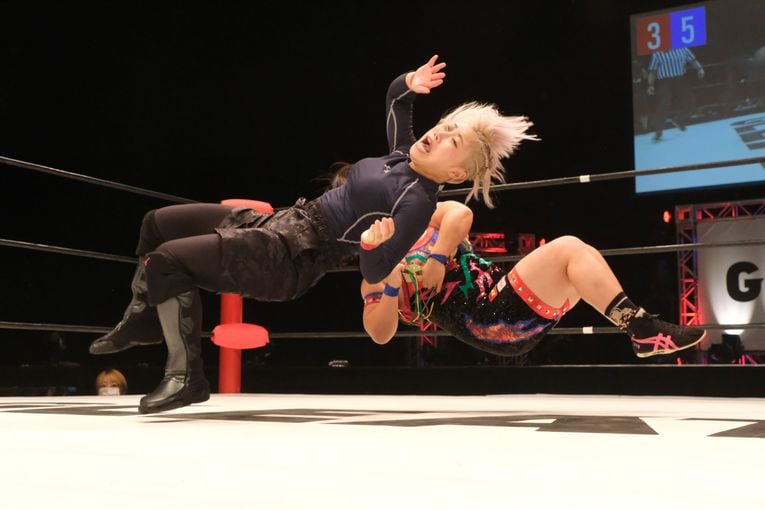 「手も足も出なくて...」新団体GLEATで“女優レスラー”福田茉耶が味わった“恐怖の4分50秒”…それでも「光栄です」と語ったワケ(22)