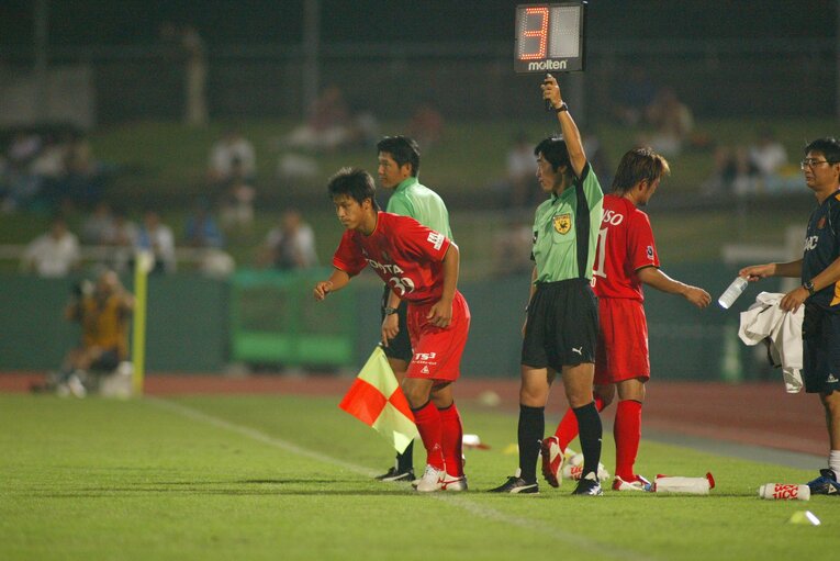 本田圭佑、ナビスコカップでのプロデビューの瞬間。当時17歳だった　©J.LEAGUE