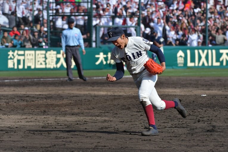 2018年大会で優勝した大阪桐蔭。根尾昂、藤原恭大、柿木蓮、横川凱らがいた　©BUNGEISHUNJU