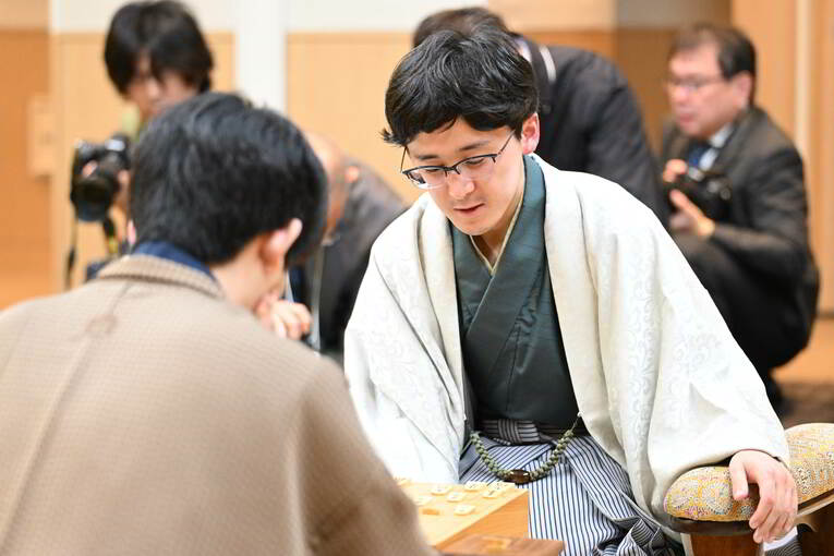 叡王戦第4局での伊藤七段　©Keiji Ishikawa