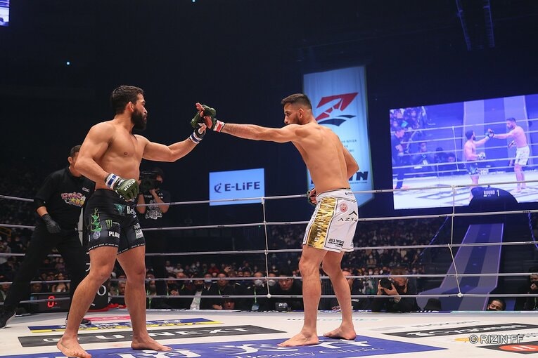 副将戦。クレベル・コイケvs.パトリシオ・ピットブル　©RIZIN FF