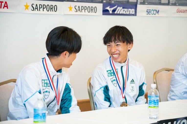 往路優勝後の記者会見【2枚目／全4枚】　©Nanae Suzuki