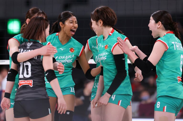 SVリーグ初代王者に輝いた大阪マーヴェラス。キャプテン田中瑞稀は「連覇」を公言した ／ photograph by Yohei Osada/AFLO SPORT