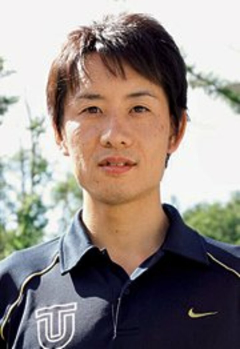 ＜酒井俊幸監督＞
34歳、福島県出身。東洋大時代に3回箱根に出場。コニカミノルタ、高校教員を経て、'09年監督に就任