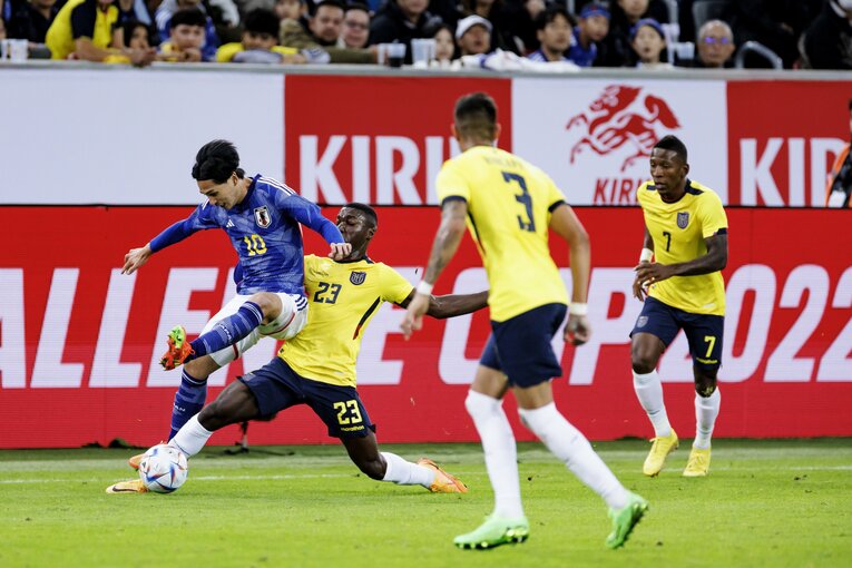 相手の圧力に手を焼いたエクアドル戦　©Kiichi Matsumoto