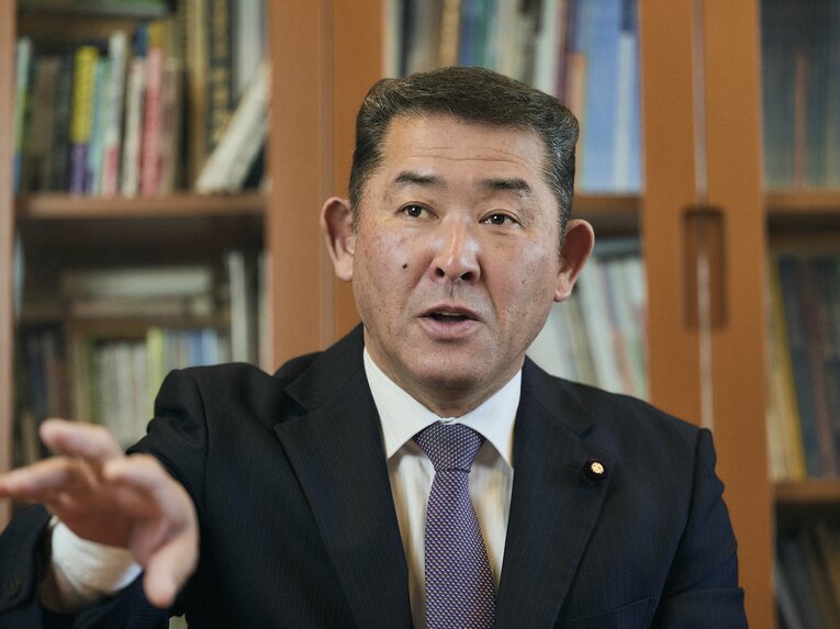 参議院会館で当時を振り返る、現在の石井浩郎　©Yuki Suenaga