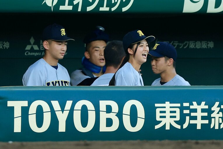 名門・仙台育英初の女子部員ということで注目が集まる星よつは　©JIJI PRESS