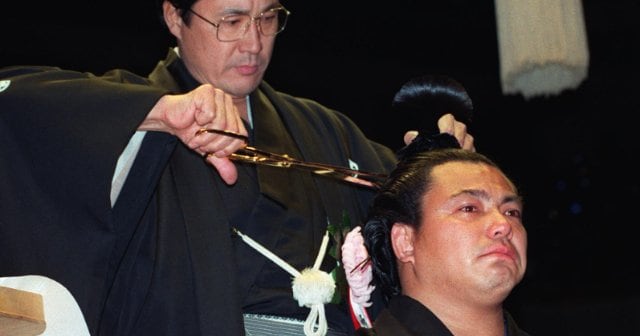 負けても引退しないよ」千代の富士35歳「貴花田18歳に負けて引退」は