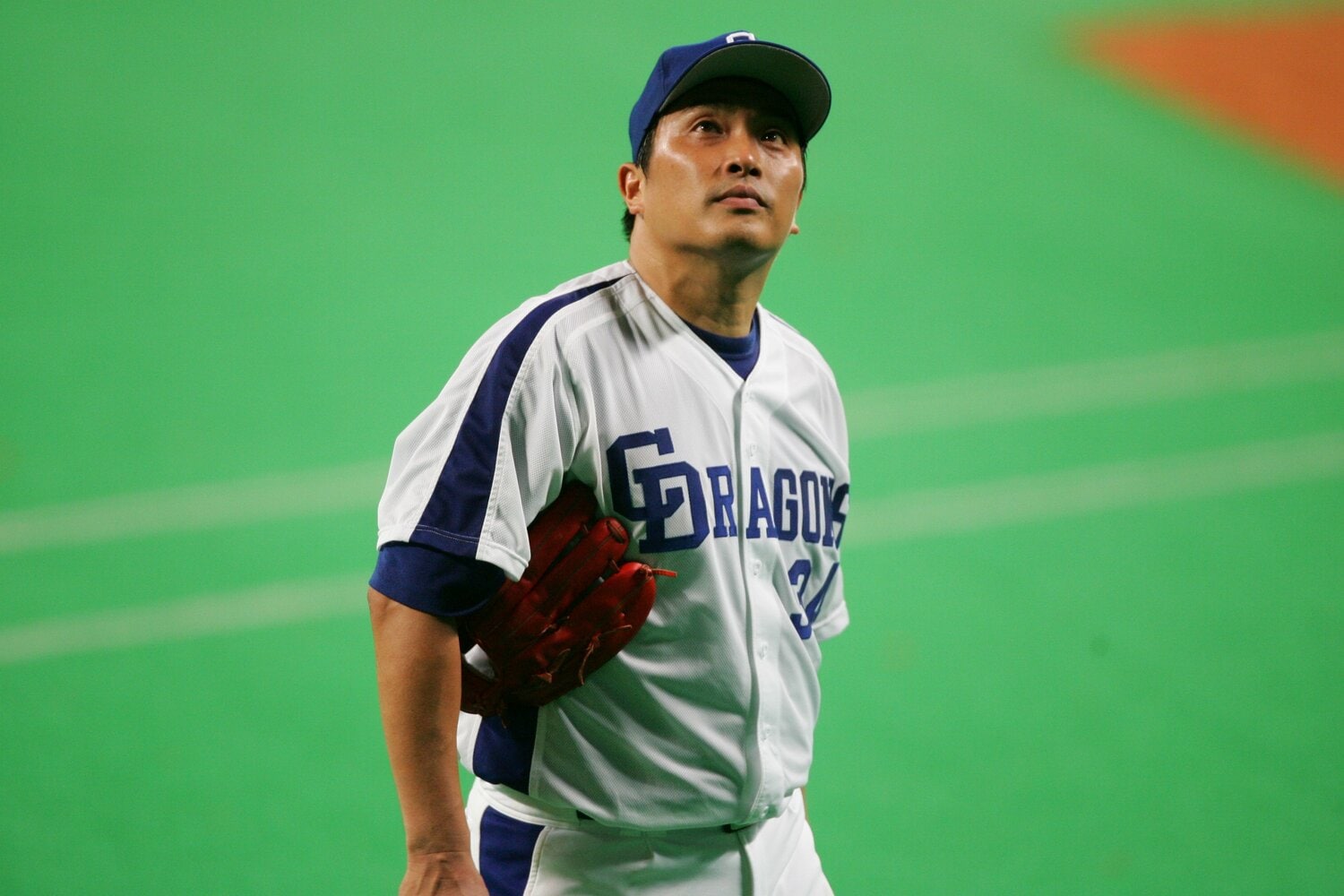 2006年には41歳にして11勝をマーク。チームのリーグ優勝にも貢献した　©BUNGEISHUNJU