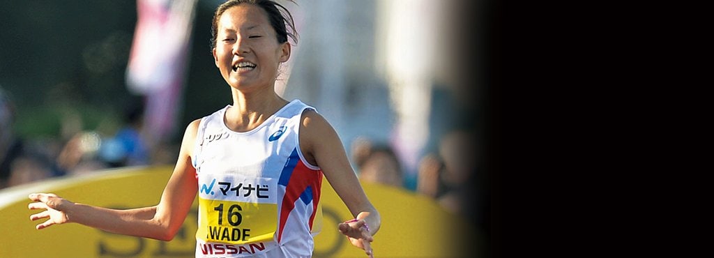 信じ続けた自分の可能性。岩出玲亜は東京の星となるか。～初マラソンで3位、強気の19歳～＜Number Web＞ photograph by KYODO