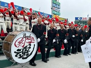 高校野球の応援「なぜ“いつまでも懐メロ”なの？」ピンク・レディー、宇宙戦艦ヤマト…「いい曲だから」だけじゃない“吹奏楽部ウラ事情”