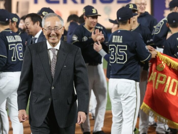 “ケチックス”という皮肉も…オリックス前オーナー・宮内義彦はそれでも「黒字化」を求め続けた パ・リーグ3連覇、常勝軍団を築いた88歳の“日本一の経営哲学”<Number Web> photograph by Sankei Shimbun