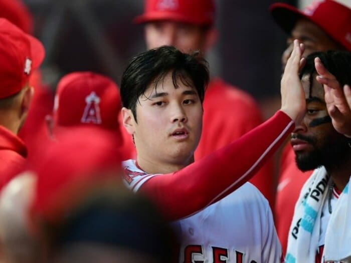 大谷翔平がゲレーロJr.との“MVP候補対決”で奪三振＋7勝目に「脚光を浴びた」とMLB公式も称賛… 初の2ケタ勝利が視界＜Number Web＞ photograph by Getty Images