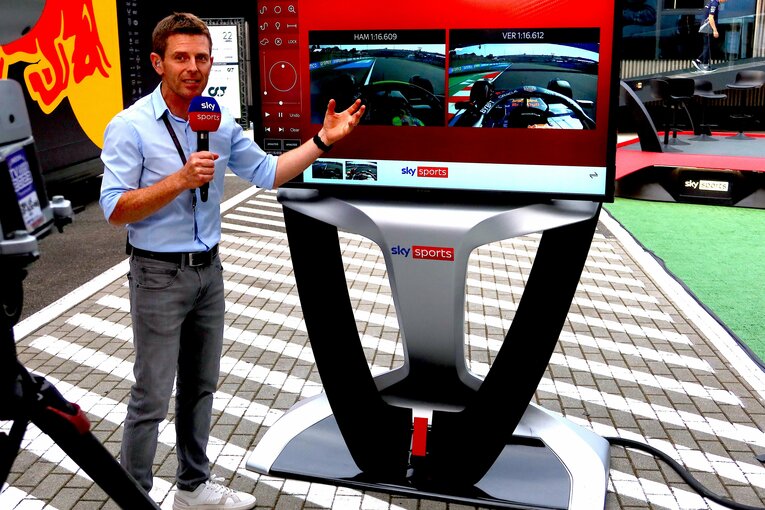 日本のファンにはおなじみのアンソニー・デビッドソン。2021年に現役を引退し、現在はスカイスポーツUKのコメンテーターなどを務めている　©Masahiro Owari