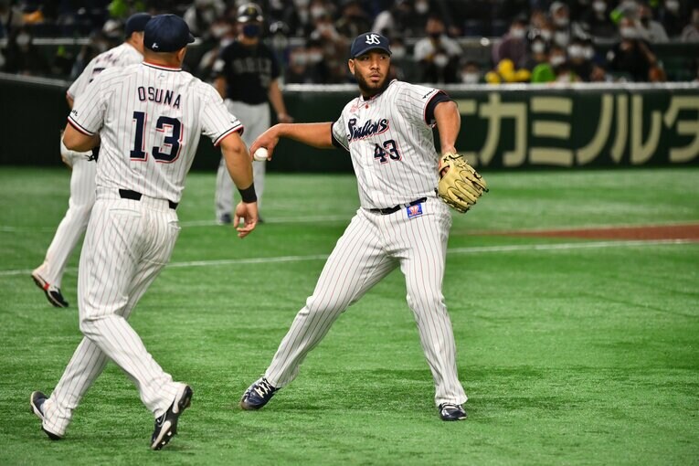 日本シリーズは第3、6戦で登板したスアレス　©Hideki Sugiyama