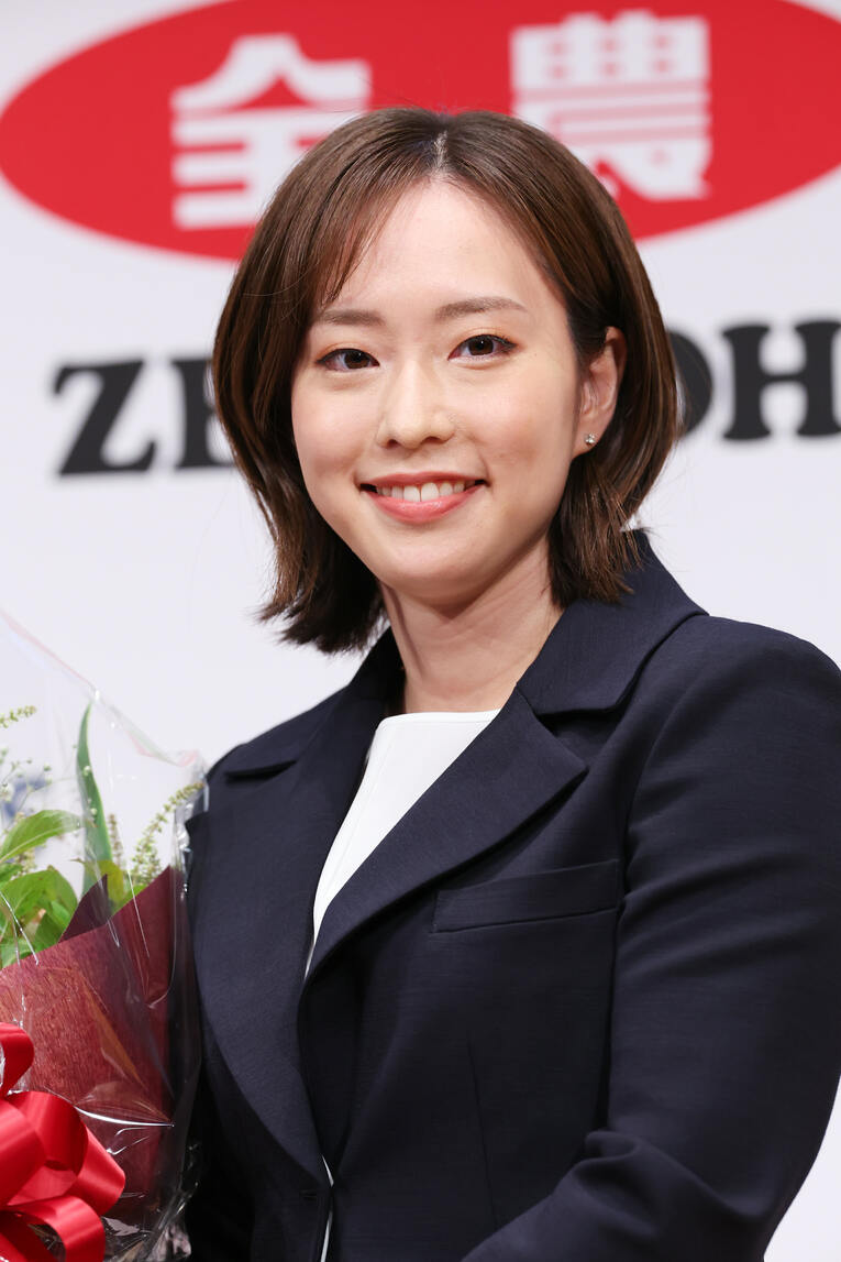 5月18日の引退会見　©AFLO