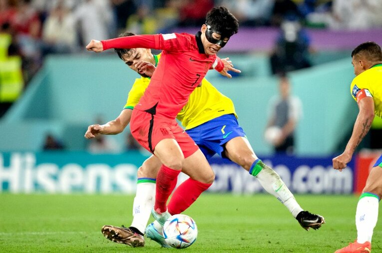 2022年のBFA最優秀選手に選ばれたのは、W杯でのフェイスガードが記憶に新しいソン・フンミン。6年連続8度目の受賞となる ／ photograph by Getty Images