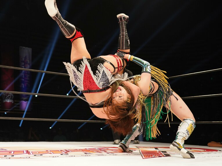 「アイドルを目指して、自己否定が止まらなくなった」 絶叫するシンデレラ、上谷沙弥はプロレスのセンターに立つ(11)