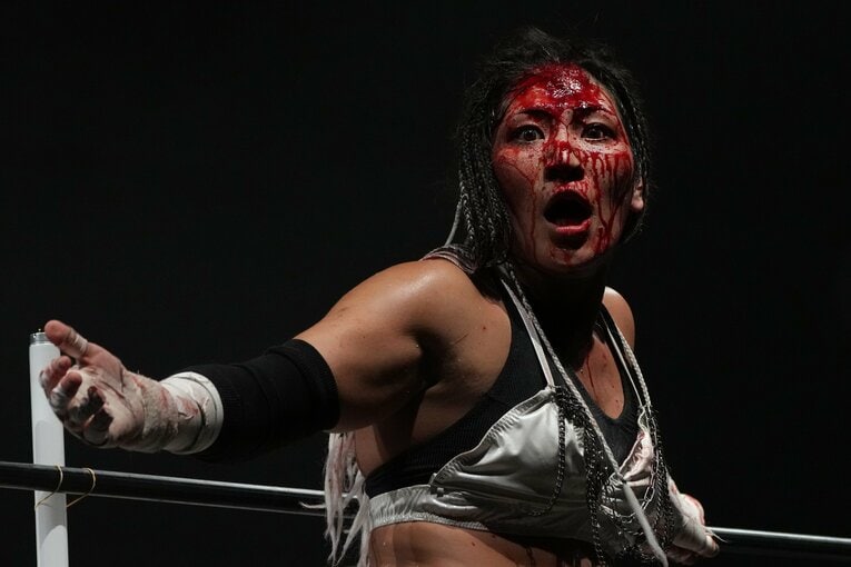 “デスマッチアマゾネス”と称される山下りな。竹田誠志とタッグを組み、8月11日に葛西純、エル・デスペラード組と対戦する