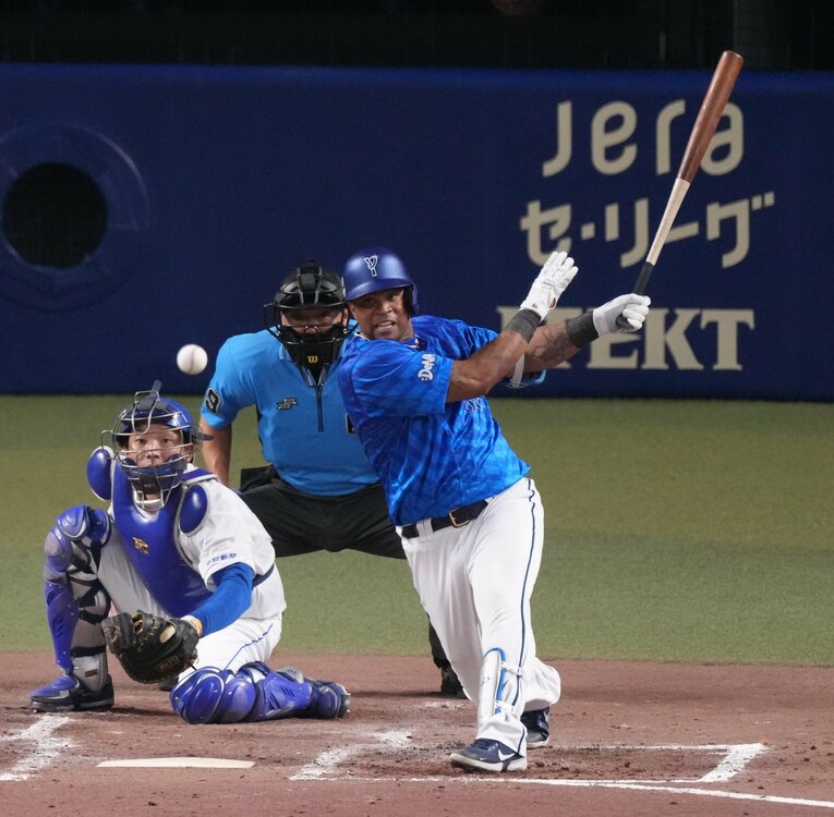 8月17日の中日戦では3安打の大暴れを見せた　©SANKEI SHIMBUN