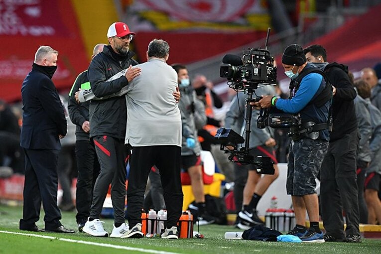 ポゼッションサッカーの「神髄」とは？ ビエルサが演出した熱狂のリバプール戦で起きていたこと(2)