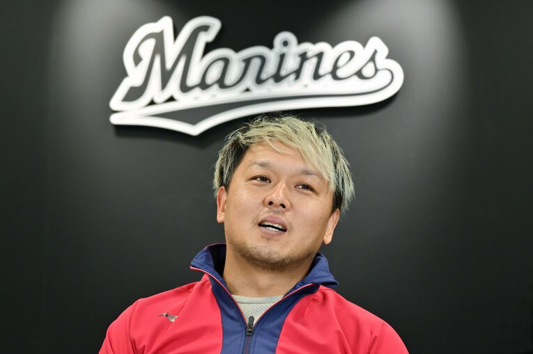 NumberWebのインタビューに応じた千葉ロッテ田村龍弘（30歳）　©Hideki Sugiyama