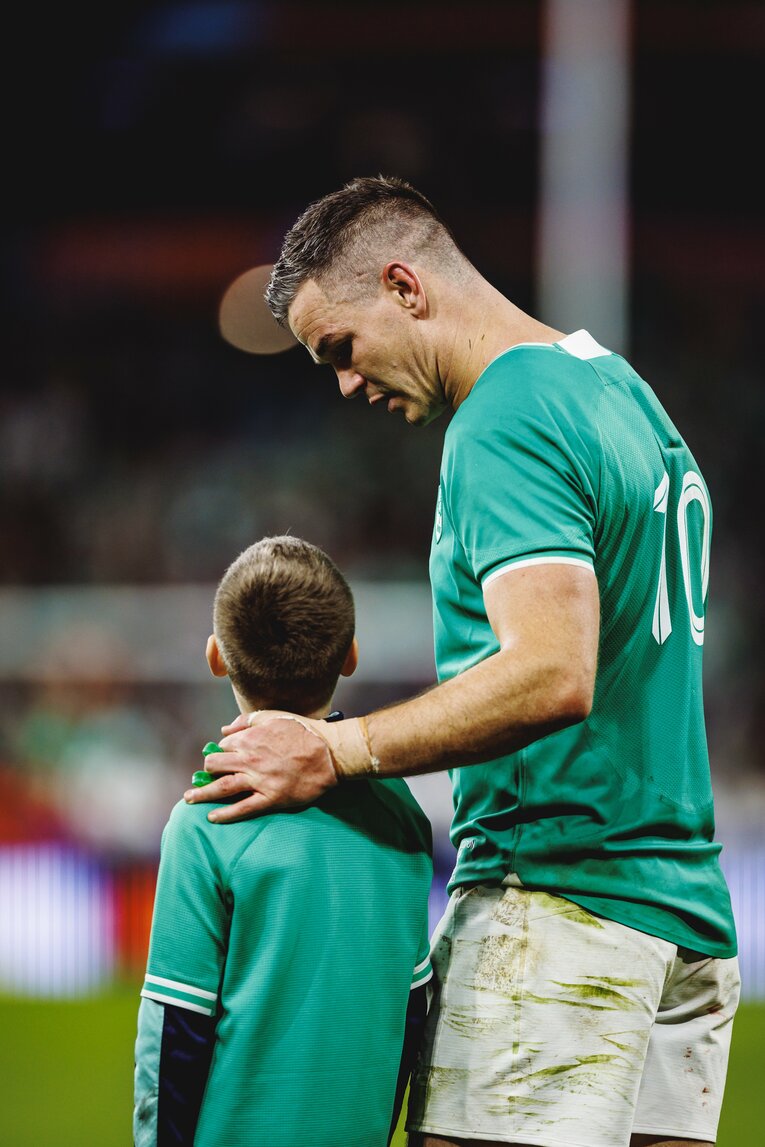 ジョナサン・セクストン。敗退後に息子と場内を歩いた　©Kiichi Matsumoto