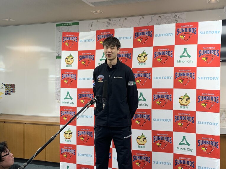 取材対応する小野寺太志　©︎Noriko Yonemushi