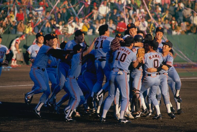 1989年日本シリーズは巨人が3連敗後の4連勝で優勝した　©BUNGEISHUNJU