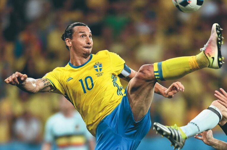 2016年のEUROを最後にスウェーデン代表から引退したが、今年3月に5年ぶりに代表復帰。W杯予選グルジア戦に出場し、アシストを記録した ／ photograph by L’Équipe