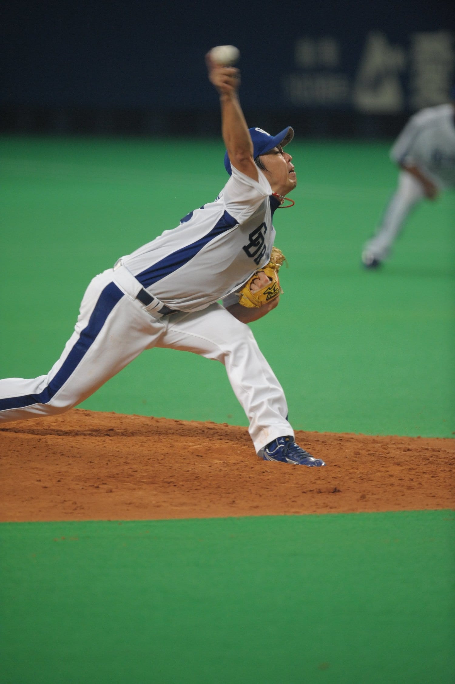 2010年の日本シリーズで力投する吉見　(C)Naoya Sanuki