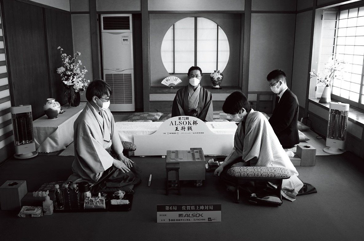 「羽生さんの将棋がAIに殺されていた」羽生善治は、いかにして藤井聡太から2勝をもぎ取ったのか…「誰も知らなかった」オリジナルの構想とは？＜Number Web＞ photograph by 日本将棋連盟