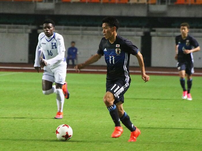 「単なるスーパーサブじゃない」U-20最強のドリブラー、遠藤渓太。＜Number Web＞ photograph by Takahito Ando