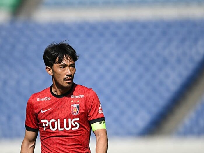 【今年で40歳】新キャプテン阿部勇樹が誓う浦和への恩返しとオシムへ「いいニュースを届けたい」＜Number Web＞ photograph by Masashi Hara/Getty Images