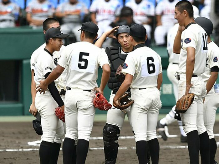 「10点取られても打ち合いなら」折尾愛真の想定を越えた日大三打線。<Number Web> photograph by Kyodo News