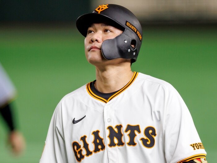 「原監督も気に入って」坂本勇人より優先した“二岡智宏の後釜候補”ドラ1の名は…「巨人が必ず指名しますから」元スカウトが明かすドラフト裏話<Number Web> photograph by Kiichi Matsumoto