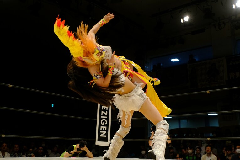 高校3年生の女子プロレスラー・心希（しんの）【スワイプするとそのほかの写真もご覧になれます】©Norihiro Hashimoto