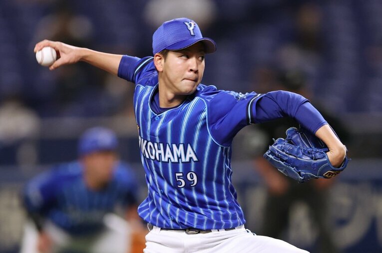 トミー・ジョン手術のリハビリ期間を経て、8月26日に実戦復帰を果たした平良。本人に復帰までの道のりを聞くと… ／ photograph by JIJI PRESS