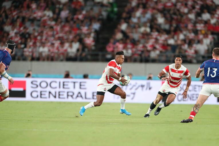 「YouTubeで福岡さんのプレーを…」ウイング歴1年でジャパン候補に！ 元NZ代表が「独特なスキル」と褒める根塚洸雅の才能とは？(11)