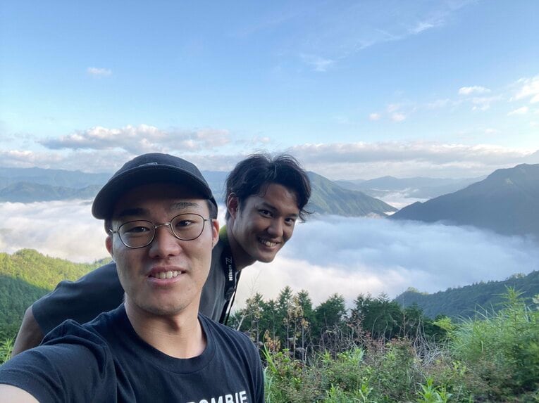 阪神時代から10年近い付き合いになる2人。一緒に旅行に行ったことも　写真は服部アナ提供