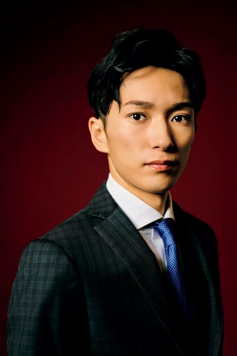 坂井瑠星（さかい・りゅうせい）／1997年5月31日生、東京都出身。'16年騎手デビュー。矢作芳人厩舎に所属。'22年の秋華賞でGI初勝利。'23年に初の年間100勝超え、翌年は115勝。'25年フォーエバーヤングで米ブリーダーズカップクラシックに勝利。JRA通算630勝、重賞26勝（1月16日現在）。170cm　©Kiichi Matsumoto