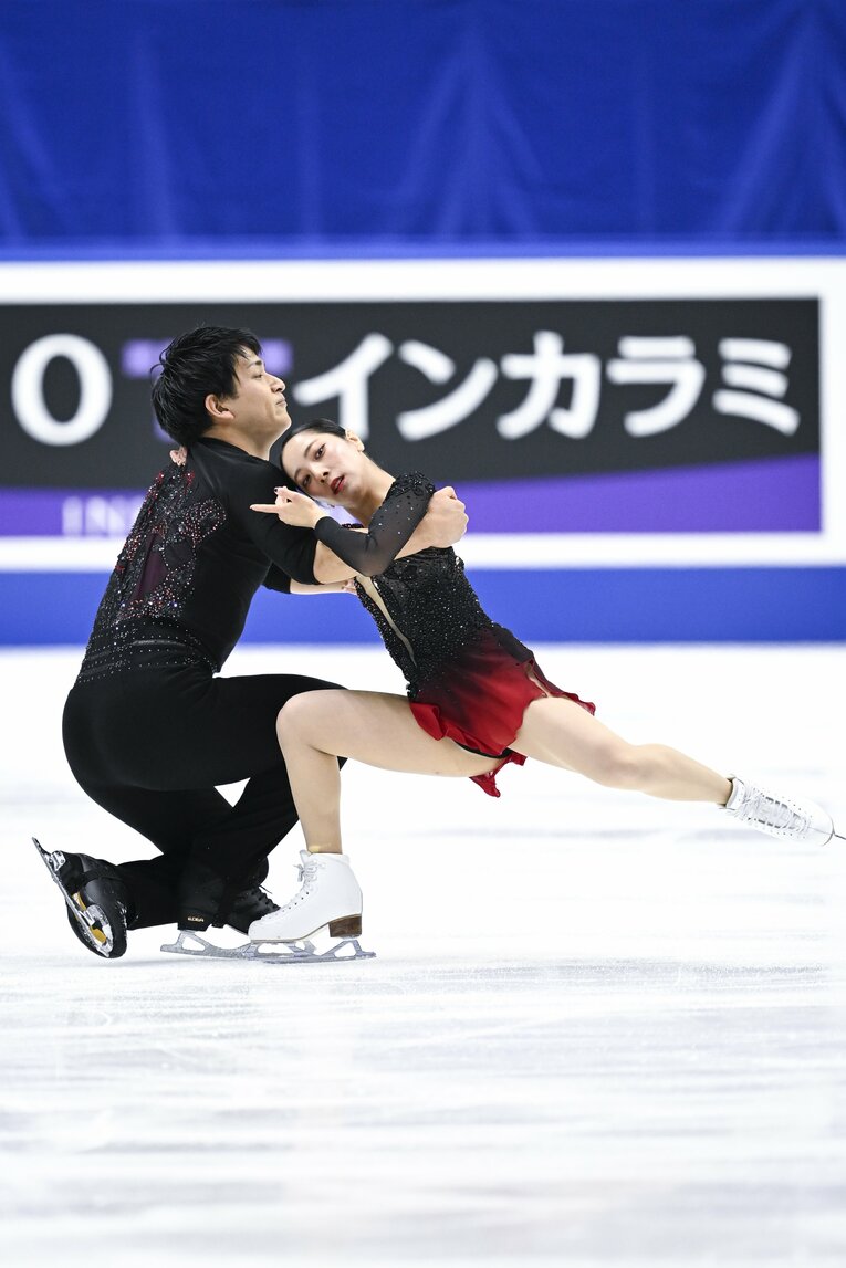 全日本選手権で優勝した三浦璃来・木原龍一　©Asami Enomoto