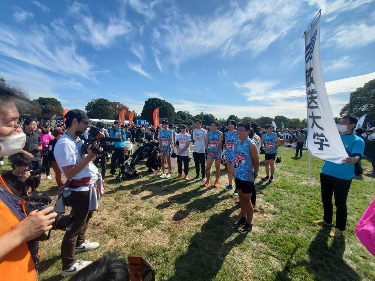 予選会後の様子。当然ながら子どものいる選手も！　©Shunsaku Sakai