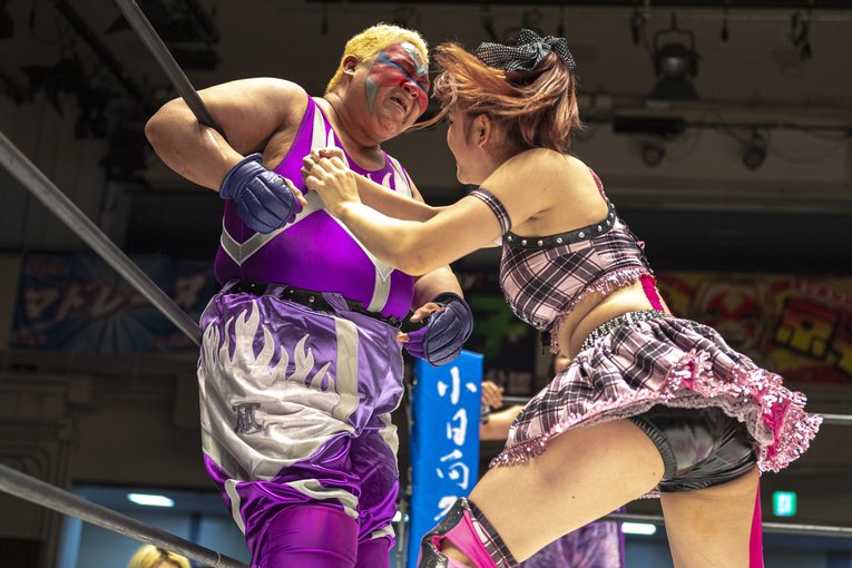 神取＆アジャ＆“W井上”！ レジェンドたちが若手精鋭軍との「3本勝負」で必殺技連発…“お祭り”カードに見た歴史的意義とは？(33)