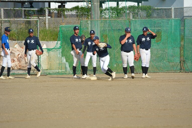沖縄水産野球部の練習風景　©Takarin Matsunaga