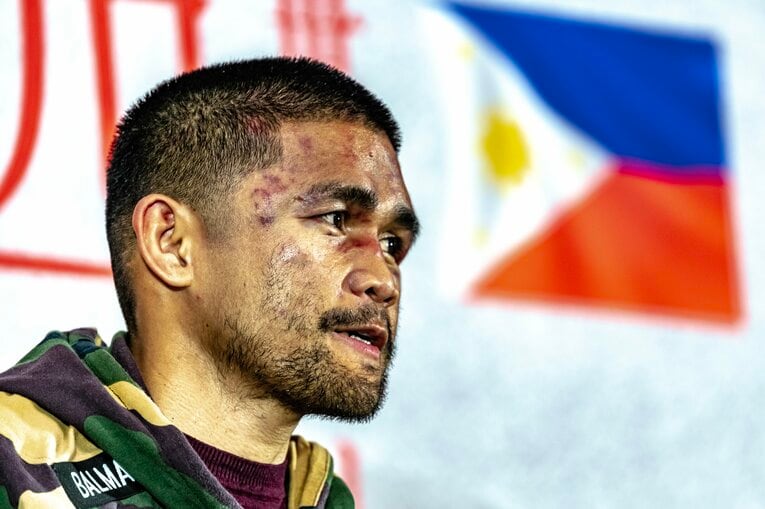 悲しげな表情を浮かべるタパレス　©Takuya Sugiyama