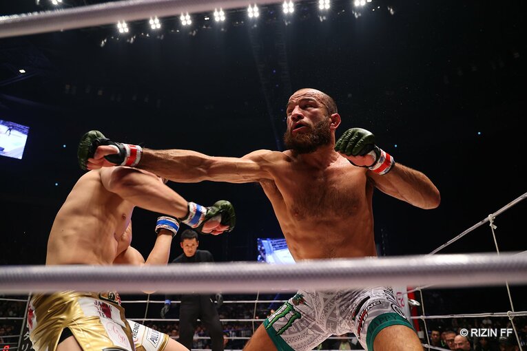 朝倉海vsフアン・アーチュレッタ　©RIZIN FF